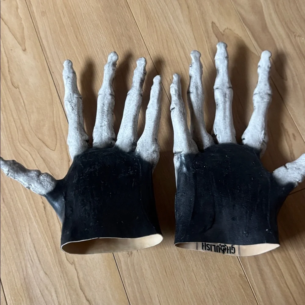 Skeleton Hand Gloves - White Bone Effect Women Accessories